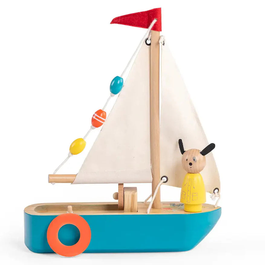 La Grande Famille wooden sail boat